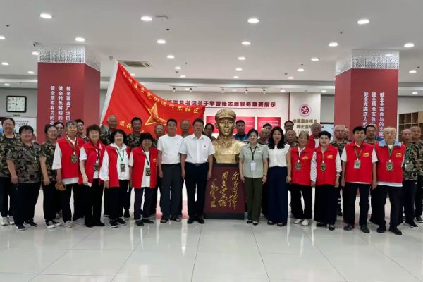 “志愿紅耀八一，情系 *** 可愛的人”——東洲區(qū)章黨街道河?xùn)|社區(qū)慶八一主題活動